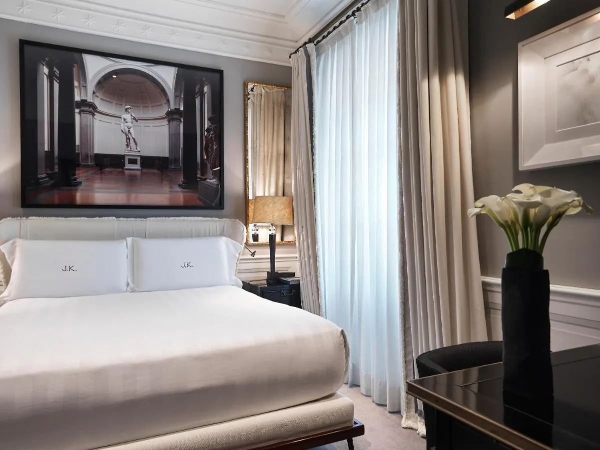 *****  J.K. Place Roma - The Leading Hotels Of The World Italy