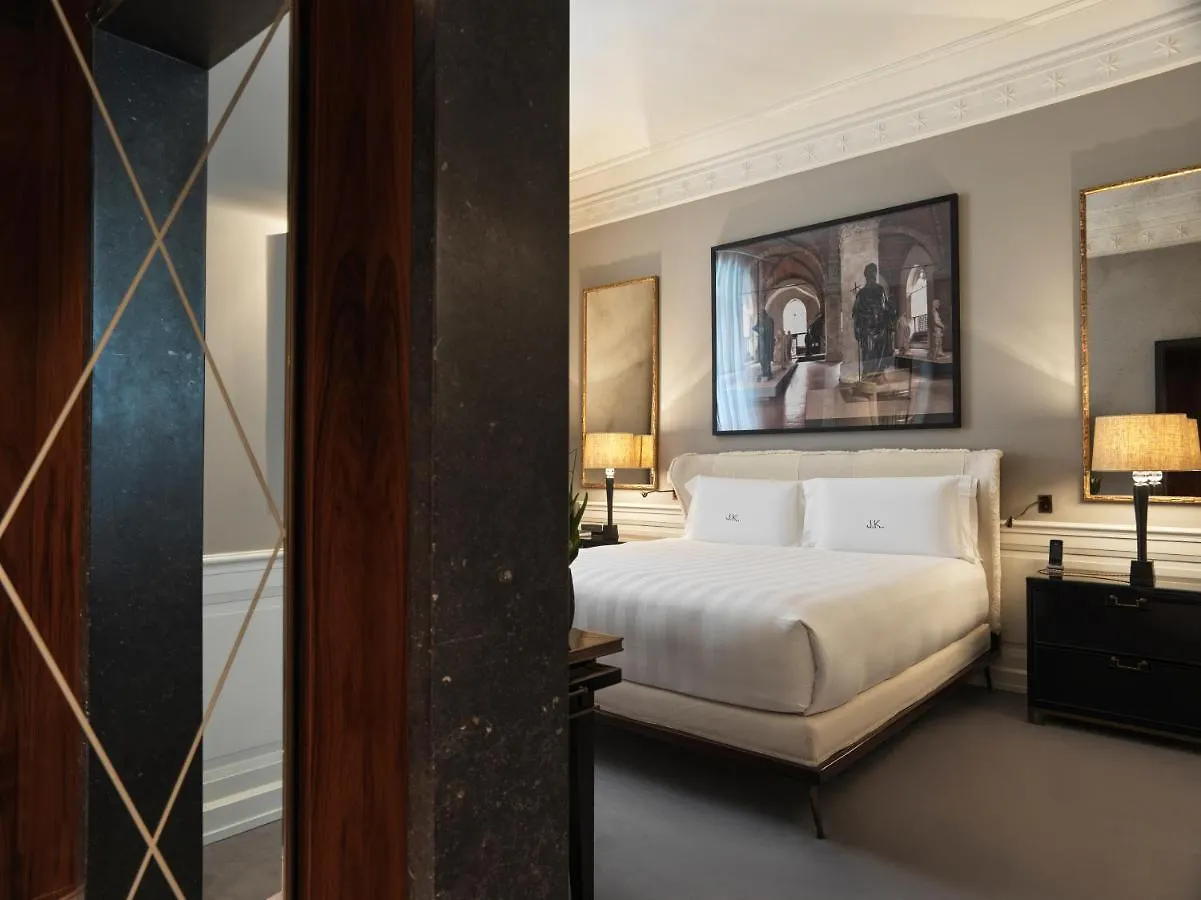 J.K. Place Roma - The Leading Hotels Of The World